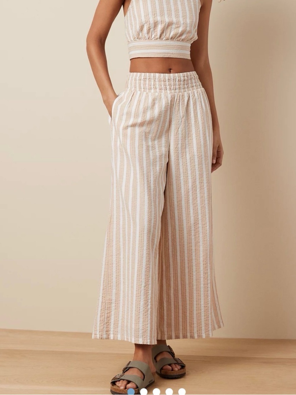 AE High-Waisted Pull-On Wide-Leg Pant Neutral Striped American Eagle | AEO | S